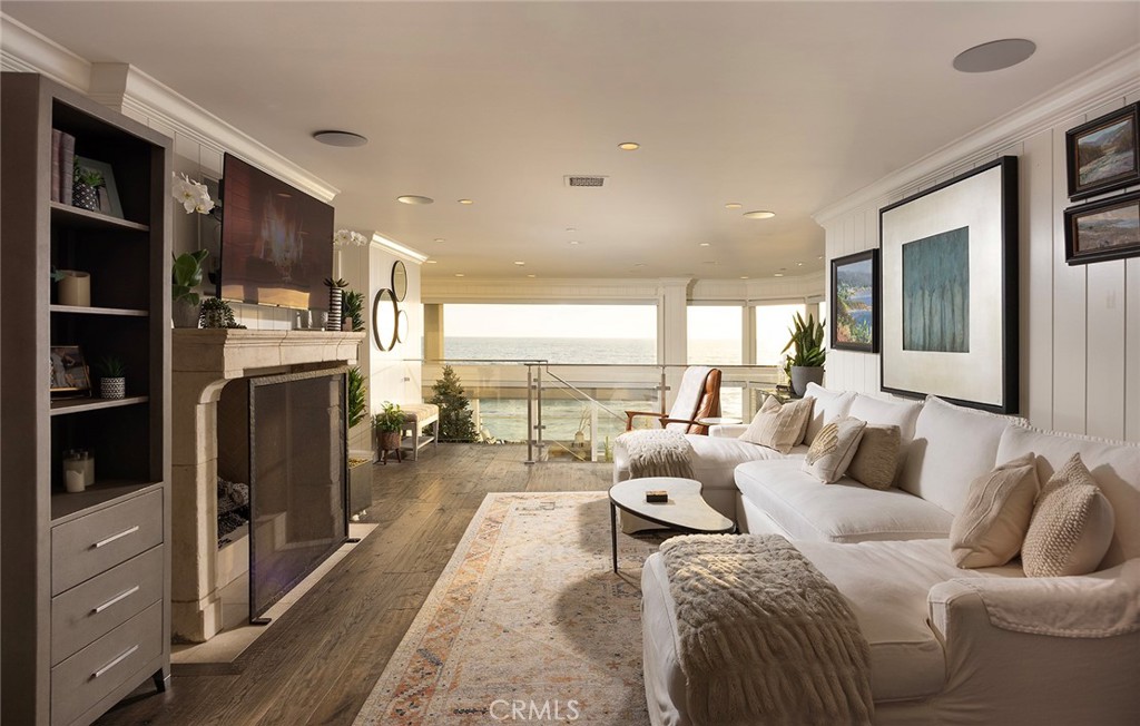 Beach Road Custom (BR) - Residential