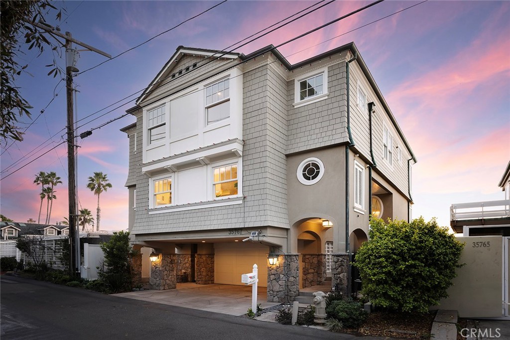 Beach Road Custom (BR) - Residential