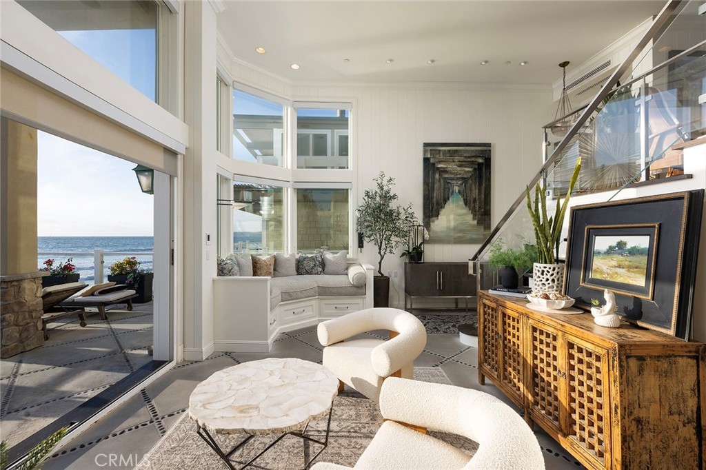 Beach Road Custom (BR) - Residential