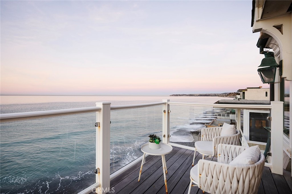 Beach Road Custom (BR) - Residential