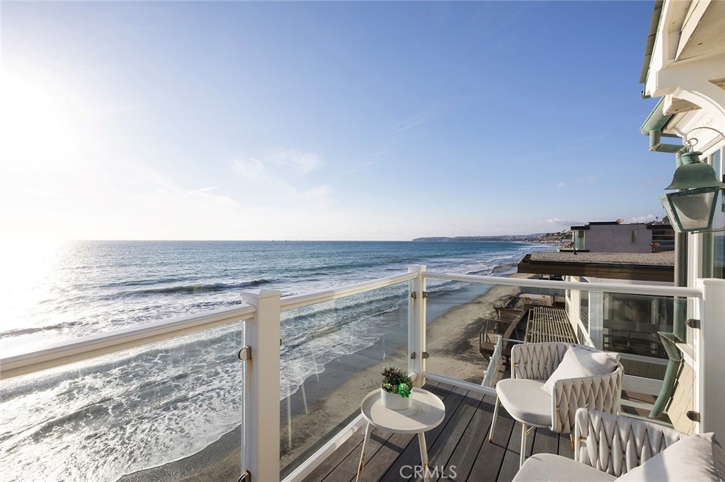 Beach Road Custom (BR) - Residential