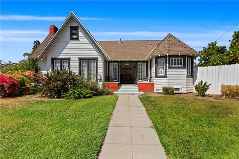 10736 La Reina Avenue Downey CA 90241