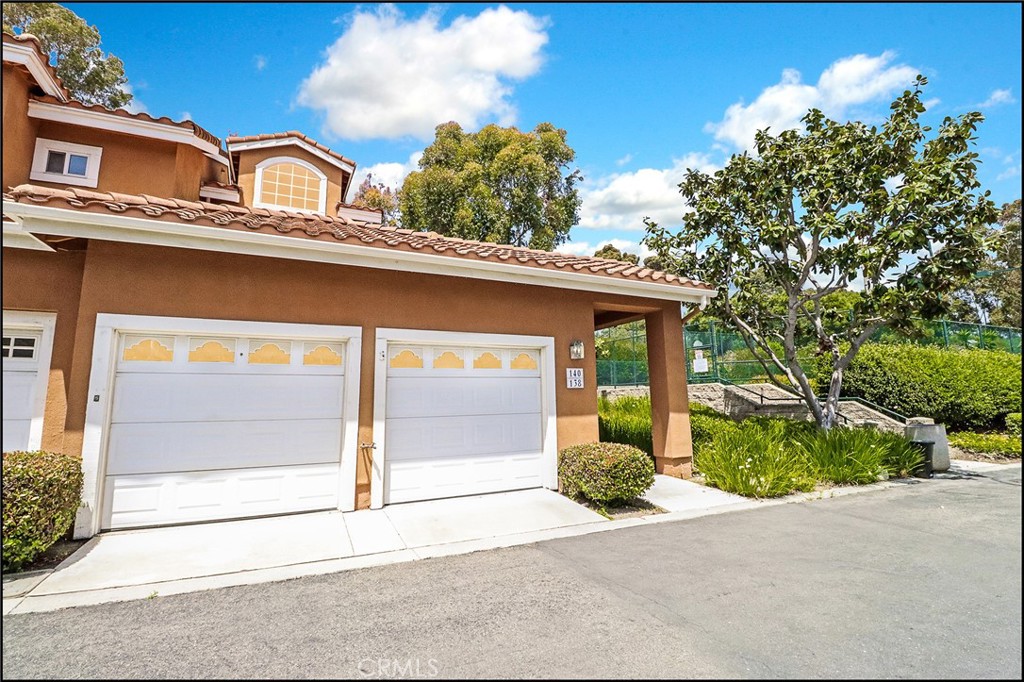 140 Gauguin Circle

                                                                             Aliso Viejo                                

                                    , CA - $725,000