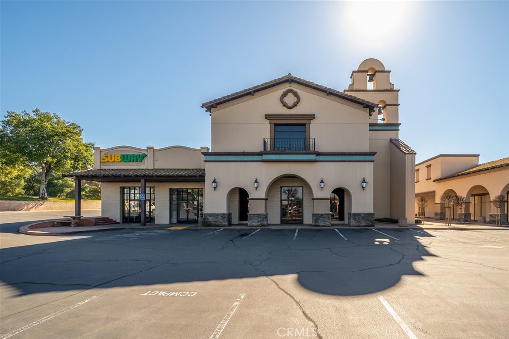 2300 El Camino Real is prime second floor office space located in the Mission Oaks Shopping Plaza that is anchored by Big Lots, Big 5, Grocery Outlet, Dollar Tree, and Subway among other retailers. Zoned Commercial Retail allowing for a variety of uses, this highly visible retail space provides excellent Highway 101 visibility and access off the Del Rio Road interchange where there is a lot of new Development happening in North Atascadero.
Approximately 3,088 SF consisting multiple office and work stations, a kitchenette/ break area, 3 restrooms, a separate shower, and excellent parking. Bring your idea to life in this empty space. $1.00 per sf + NNN (NNN estimated at $.48 per sf) Call today for a showing!
