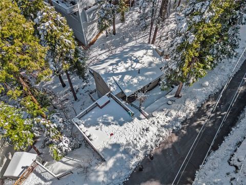 A home in Crestline