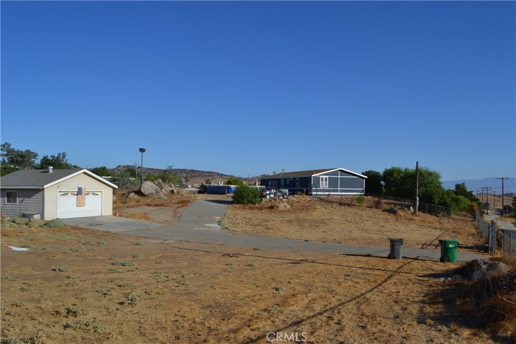 Photo 37 of 43 of 24139 Keen Road mobile home