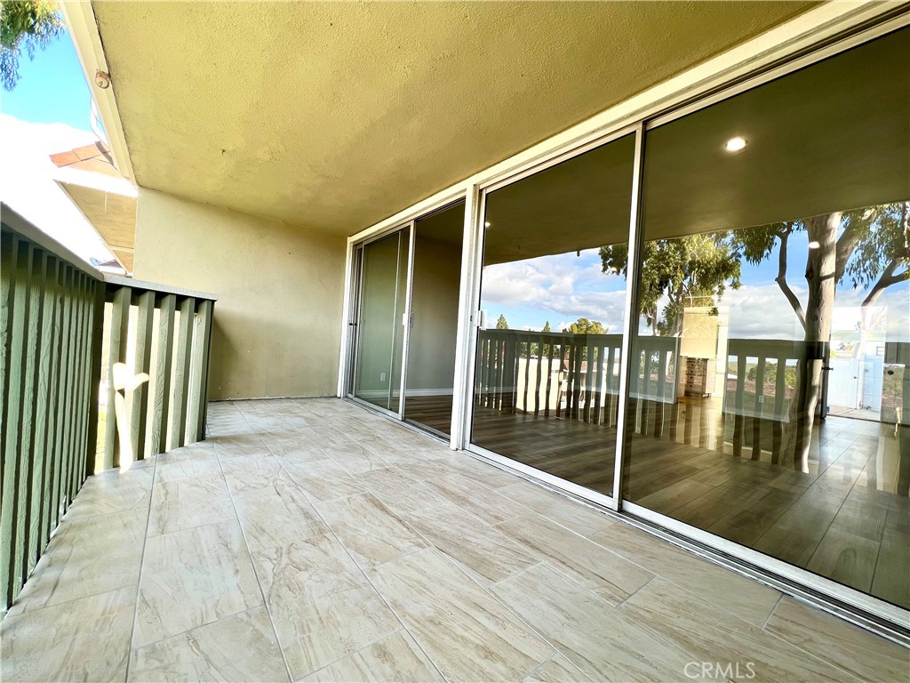 Photo 9 of 29 of 23431 Caminito Partida 197 condo
