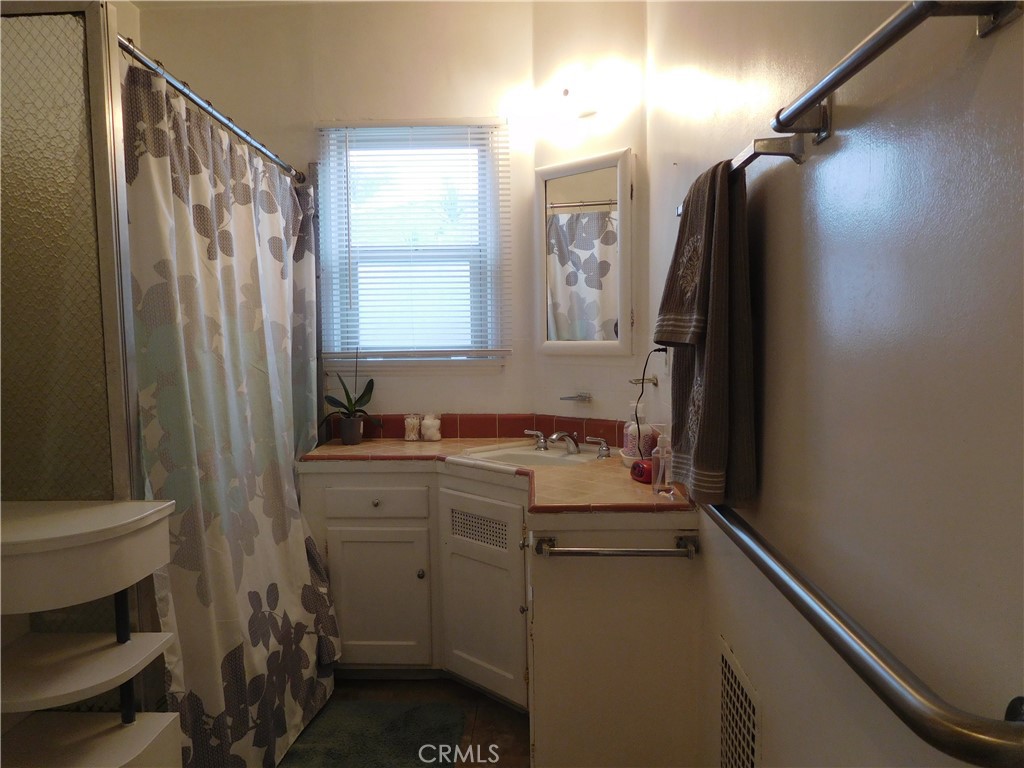 Eastside (ES) - Residential