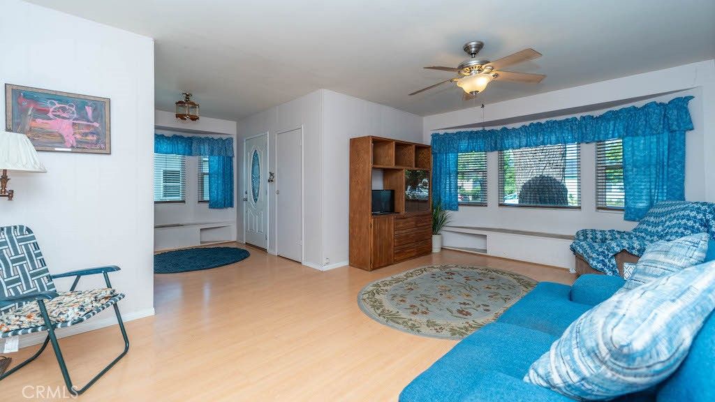 listing image 130727013336980277088
