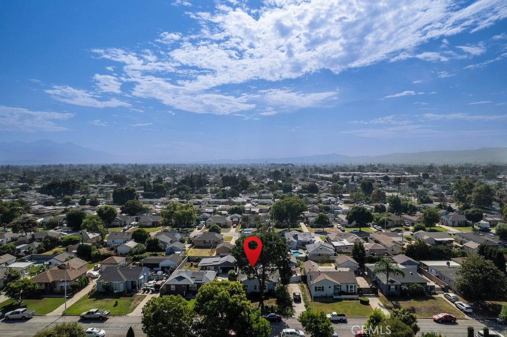 listing image 130728459438428497076