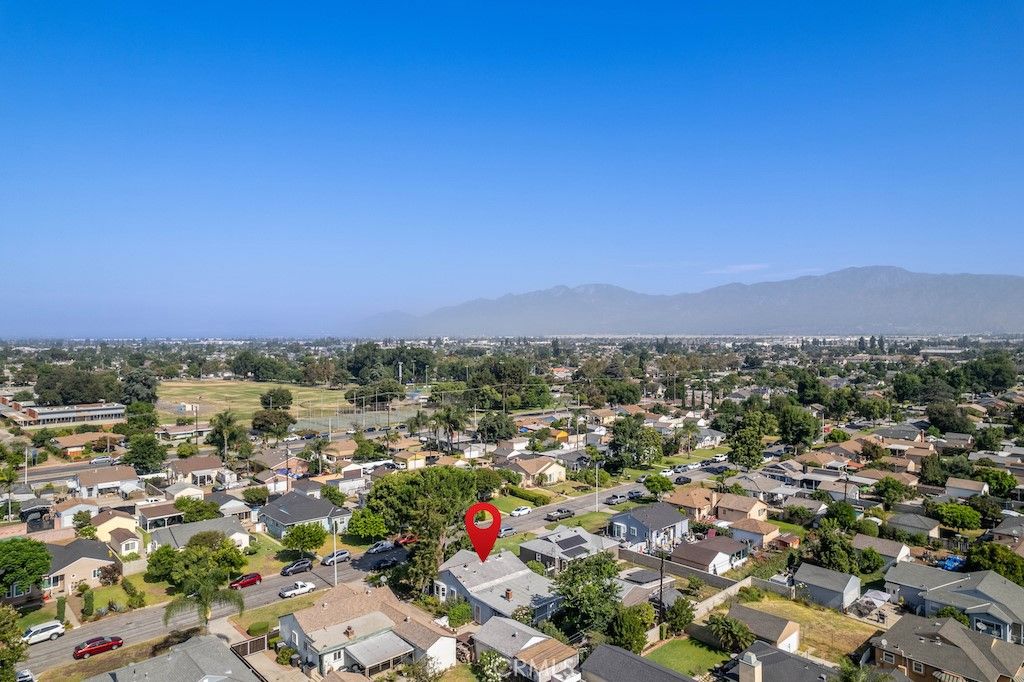 listing image 130724598309653117548