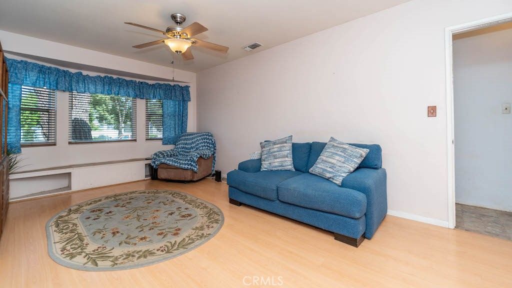 listing image 130721718099038973703