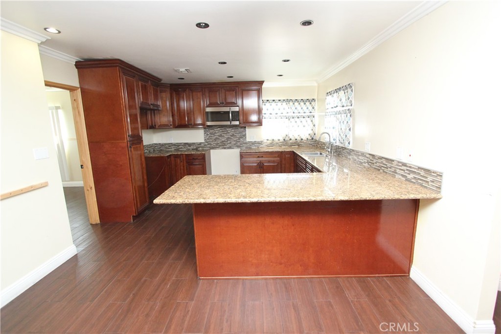3609 W 144th Street