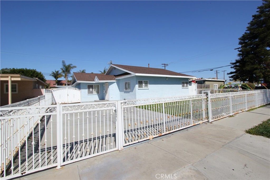 3609 W 144th Street