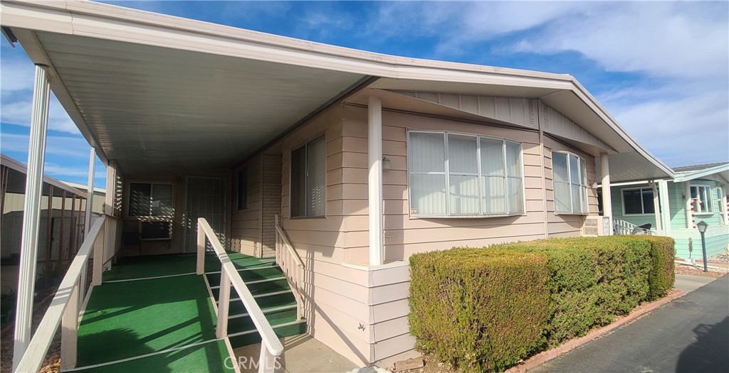 14000 El Evado Road 33