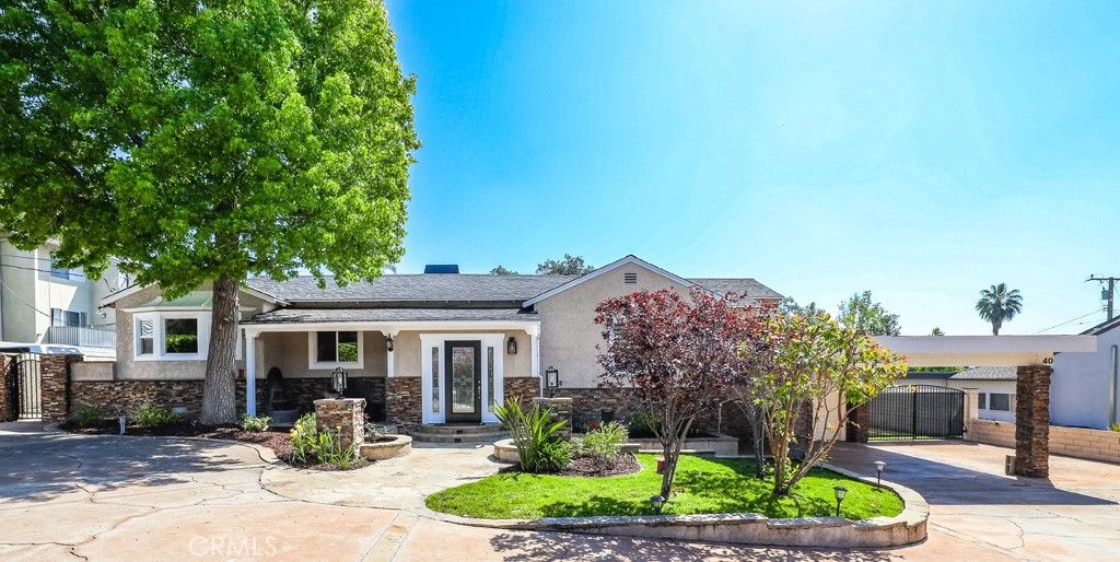 listing image 130723812779200204970