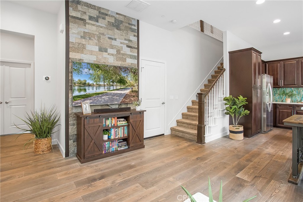 Photo 11 of 68 of 18 Rollizo Street house