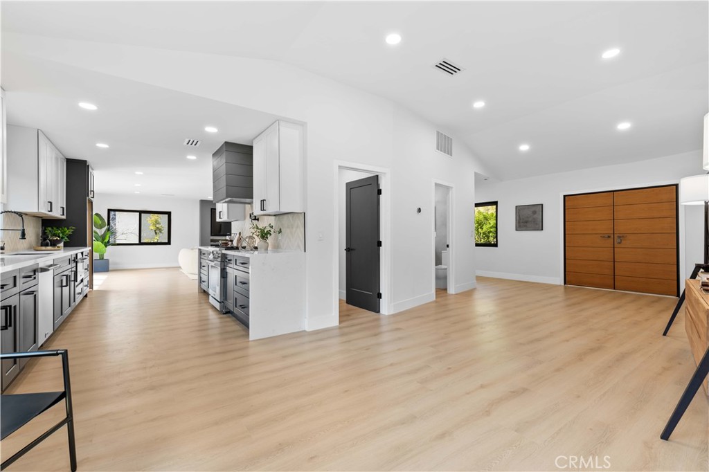 2520 Saint Andrews Drive