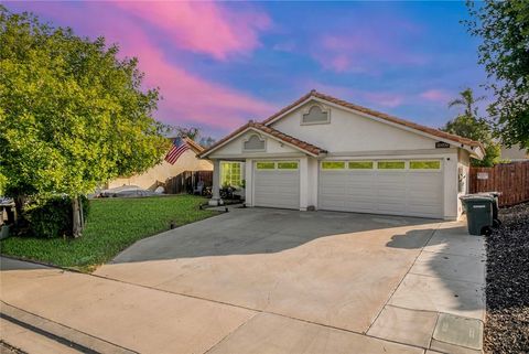 A home in Lake Elsinore