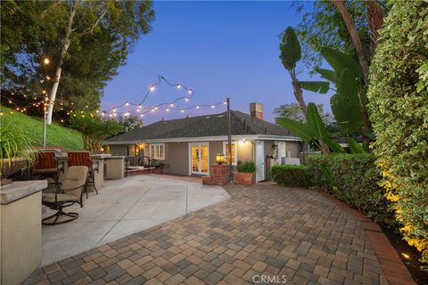 A home in North Tustin