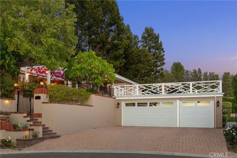 A home in North Tustin