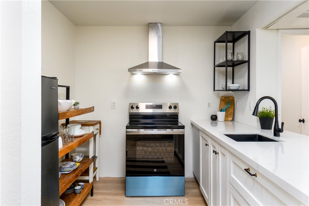 15000 Downey Avenue 244