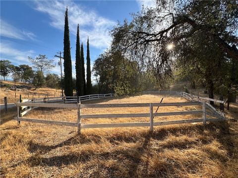 A home in Mariposa