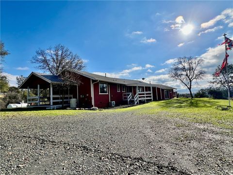 A home in Mariposa