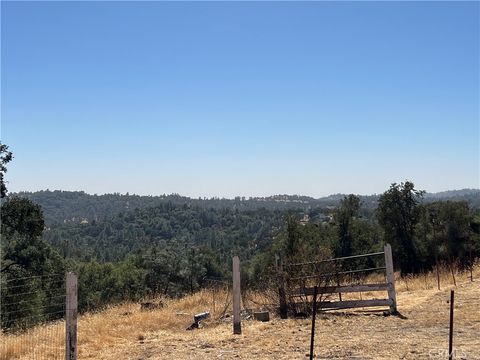 A home in Mariposa