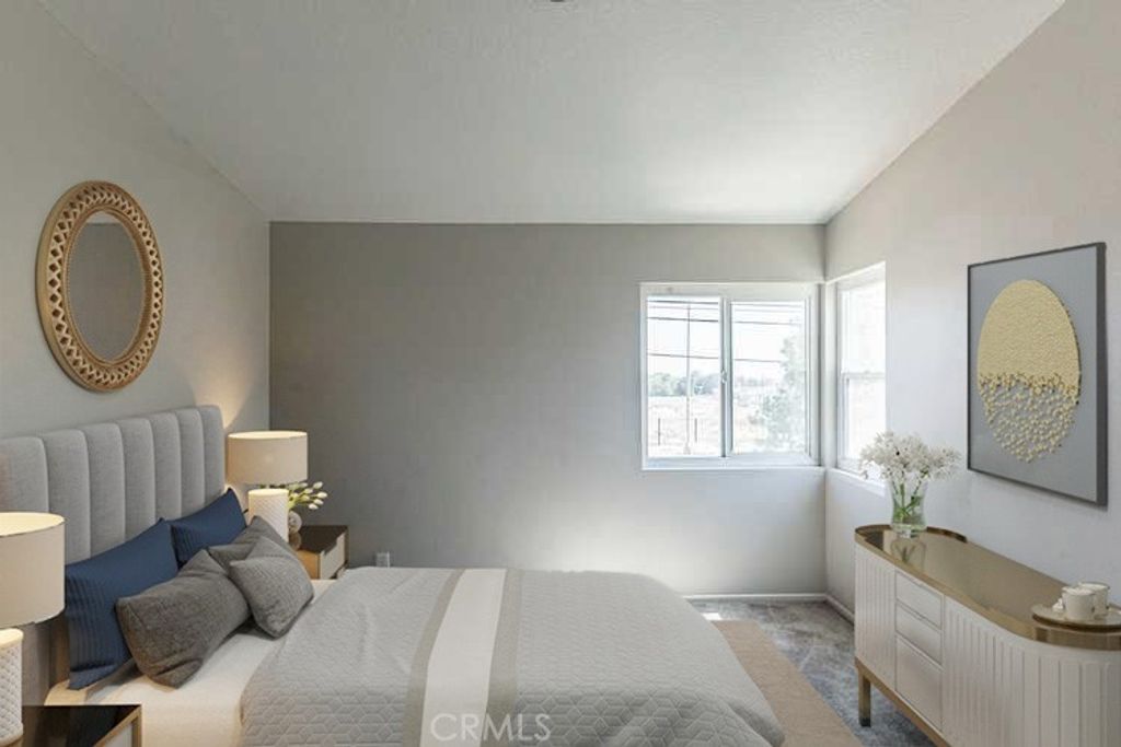 listing image 130724415974736012422