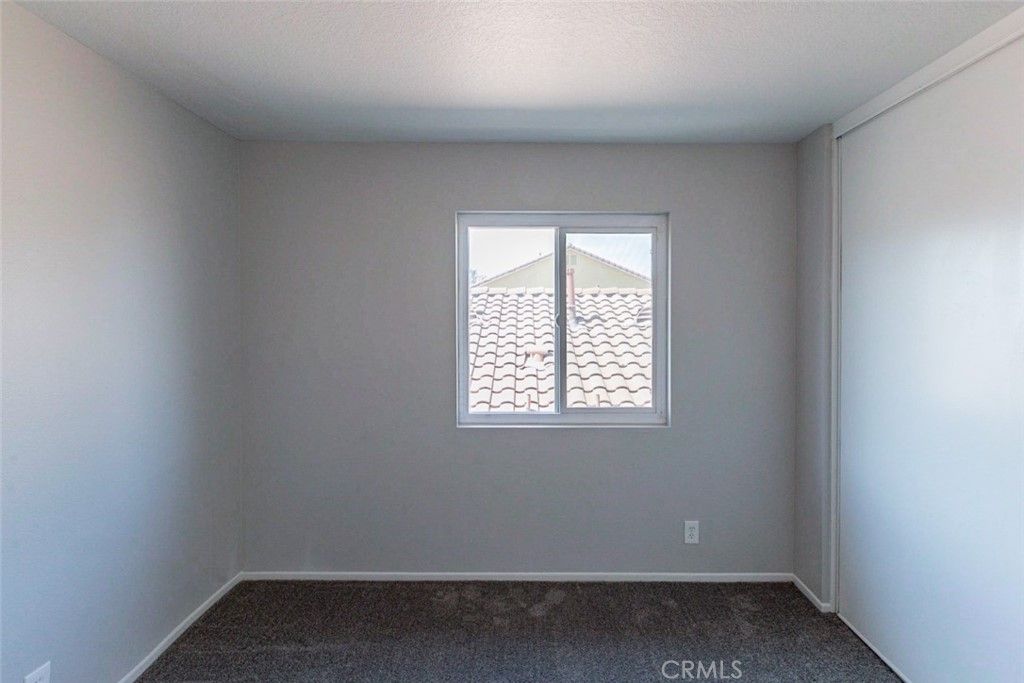 listing image 130723749761501438090