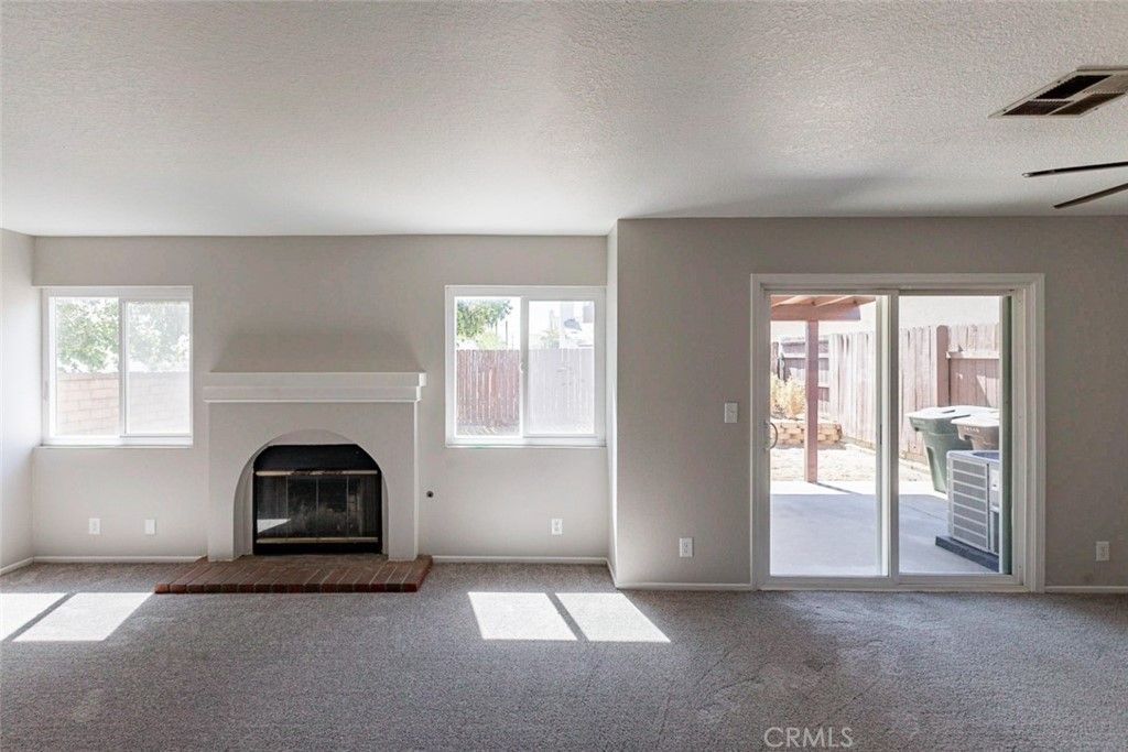 listing image 130728117543873483866