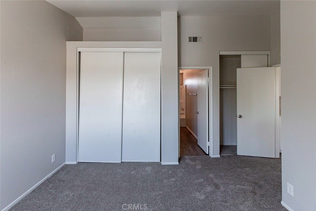 listing image 130728952577115818003