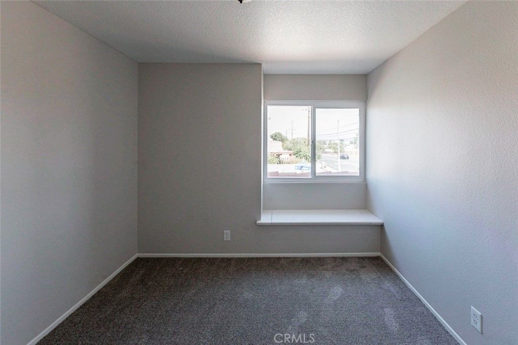 listing image 130723952688741785112