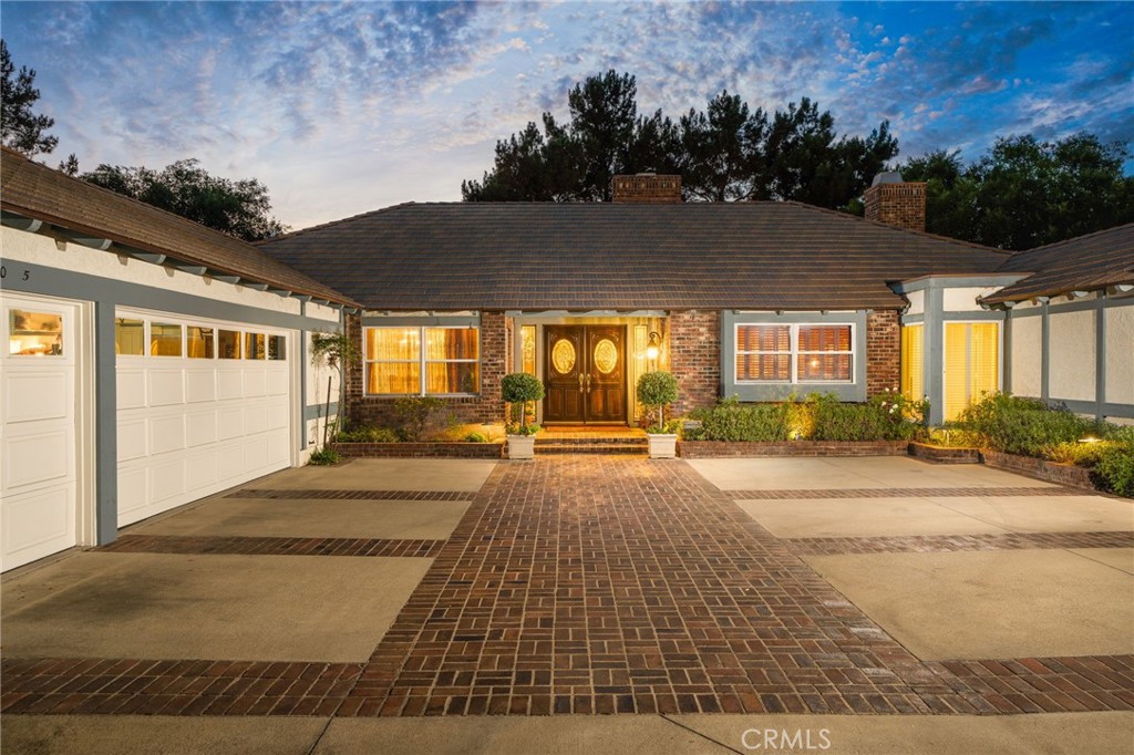 18105 Bastanchury Road