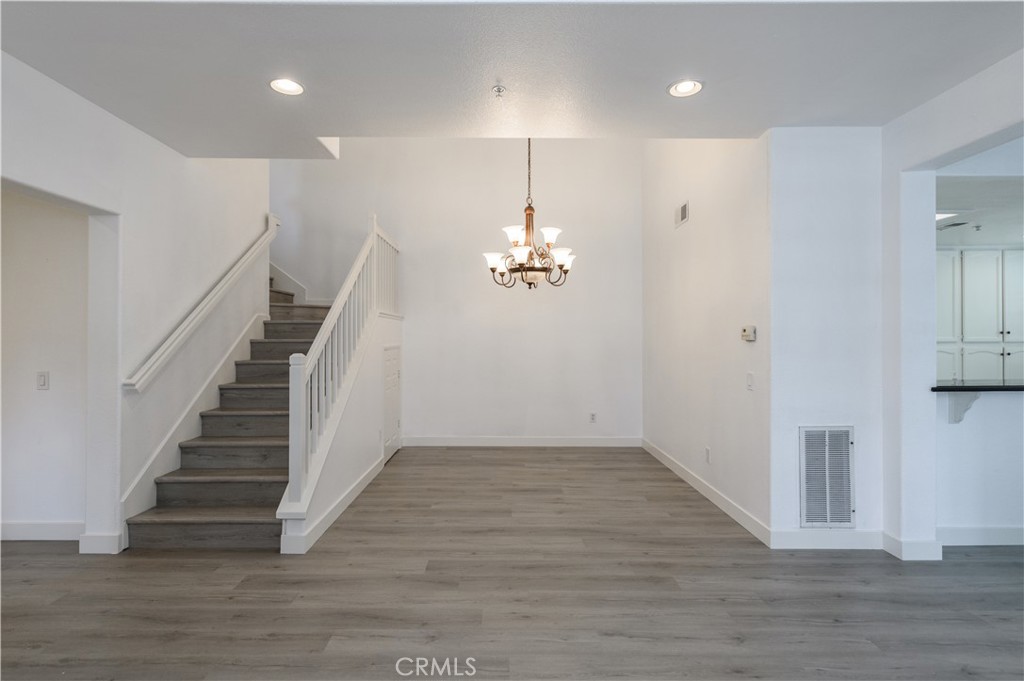 Photo 11 of 41 of 6485 Dickens Street 73 townhome