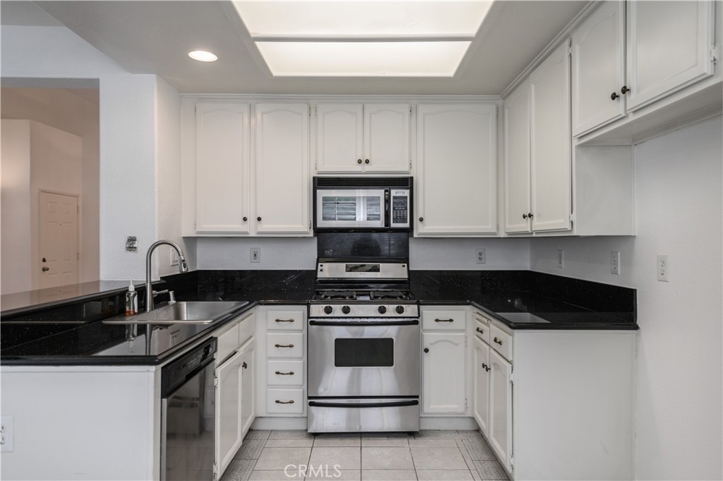 Photo 22 of 41 of 6485 Dickens Street 73 townhome