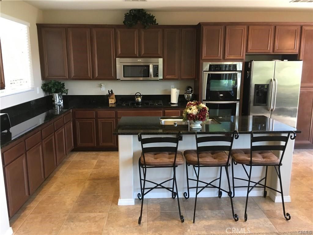 listing image 130729019547921926284