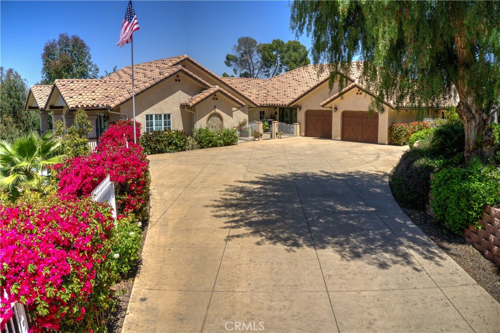 501 Elder Way