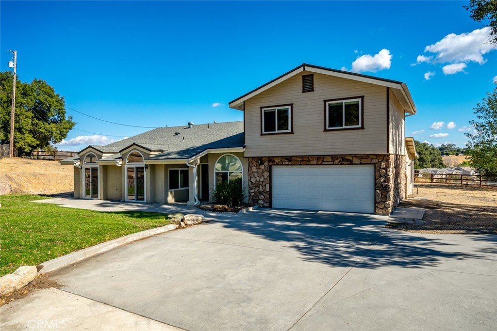 9190 La Paz Road