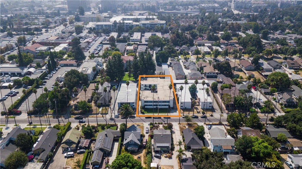 Properties 4 780 Earlham Street
