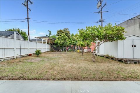 A home in Inglewood