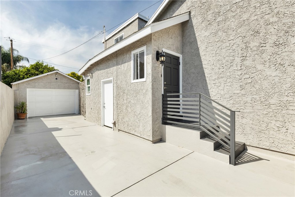 617 N Lamer Street