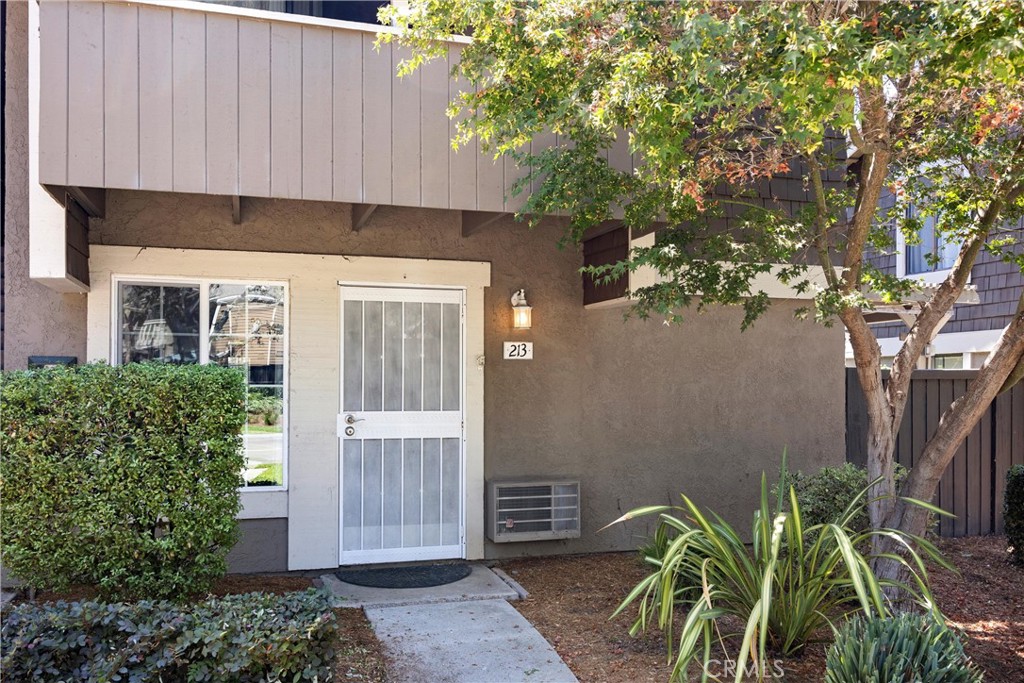 213 Springview