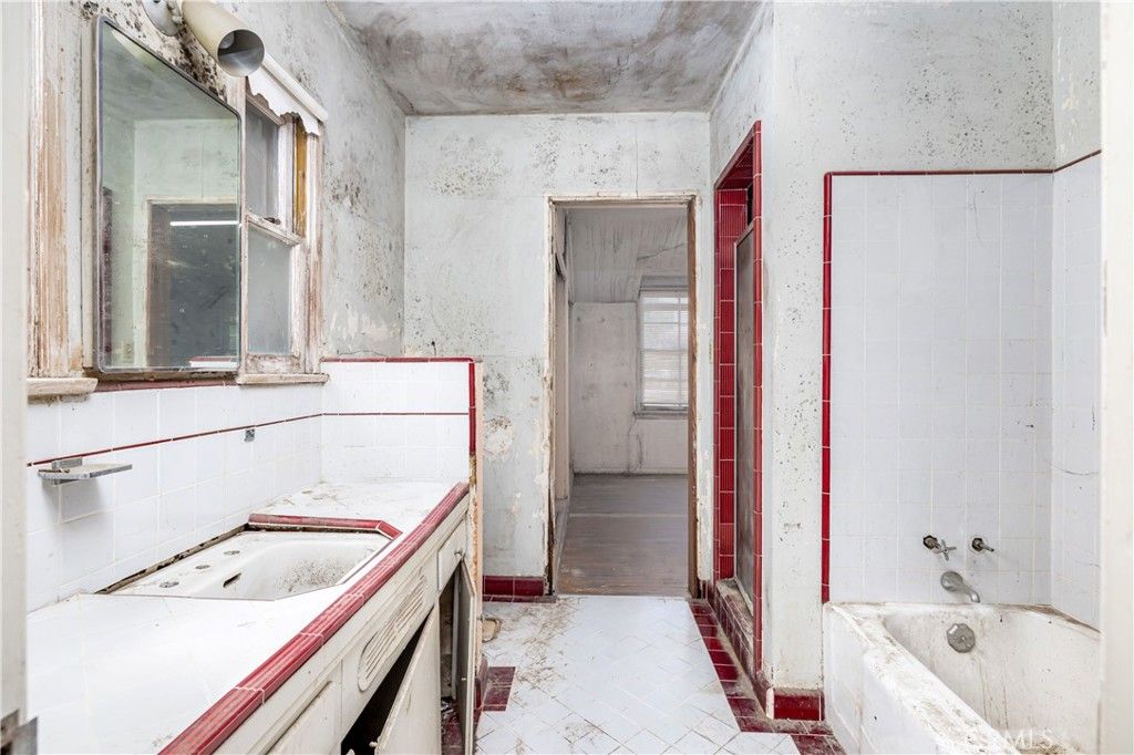 listing image 130726191836869784886