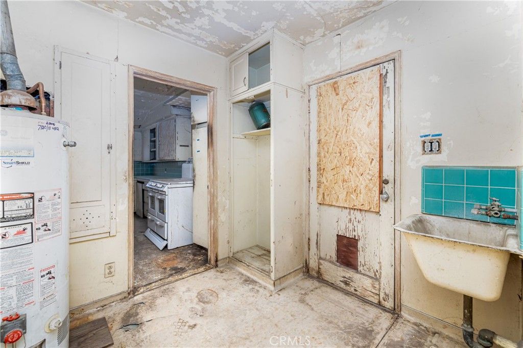 listing image 130725108718850357413