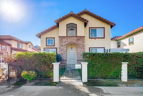 A home in El Monte