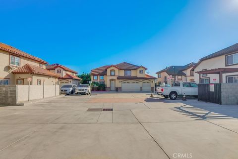 A home in El Monte