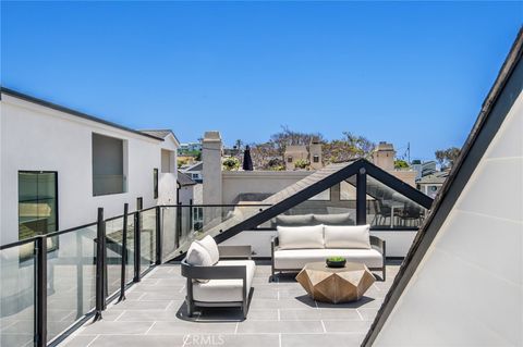 A home in Corona Del Mar