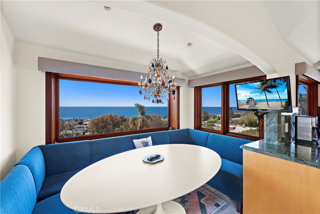 612 Allview Place